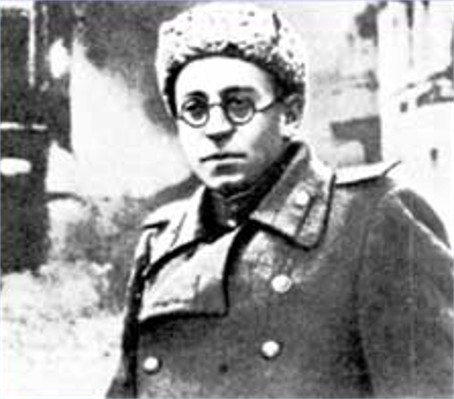 Image - Vasilii Grossman in 1945.